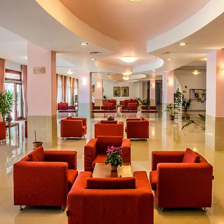 Delle Hotel 4*