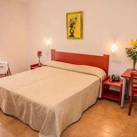 Delle Hotel 4*