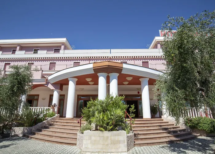 Delle מלון ויאסטה